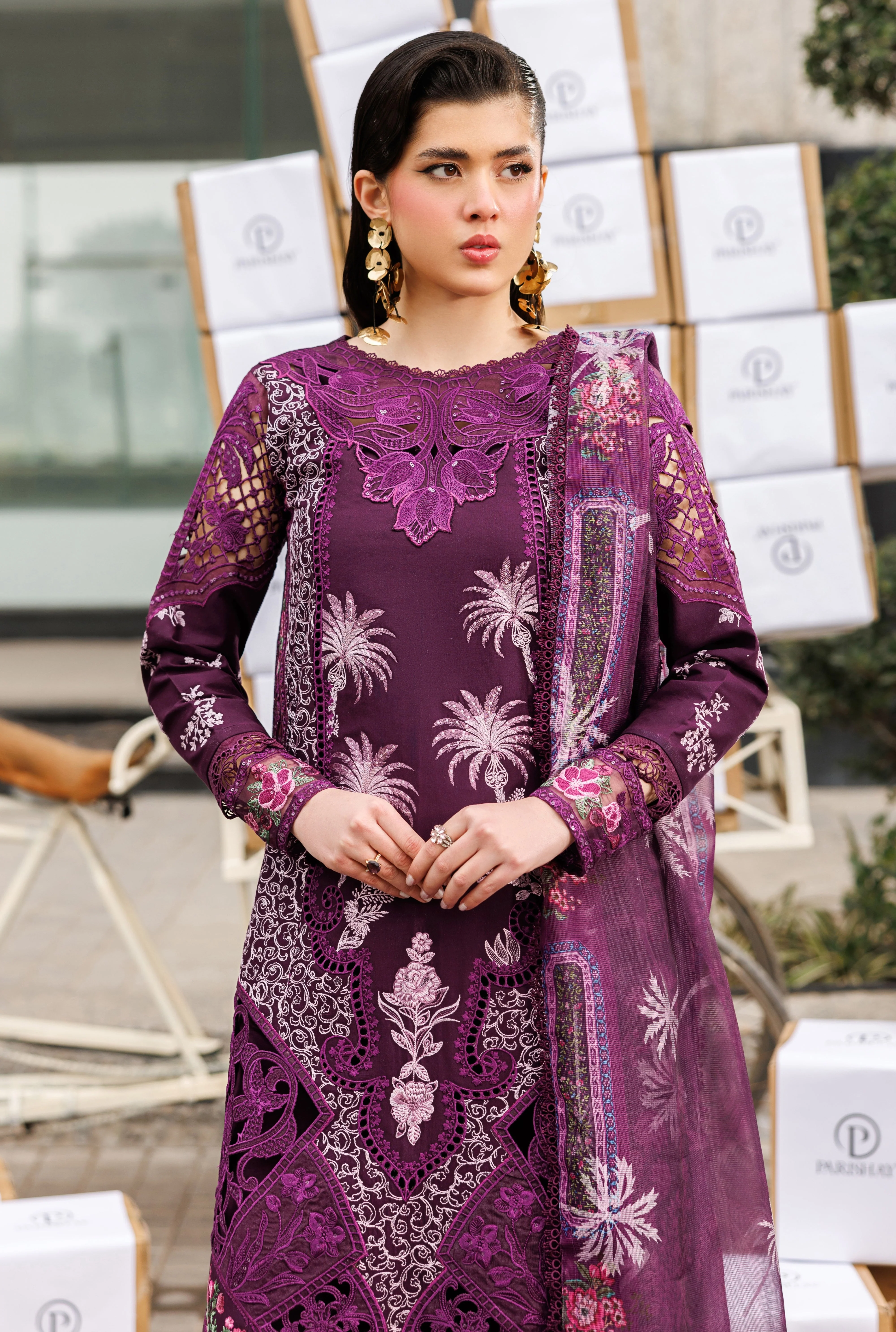 Monaco Luxury Lawn - Image 3