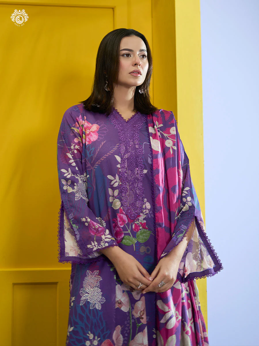 Nehaab Three Piece Lawn - Image 3