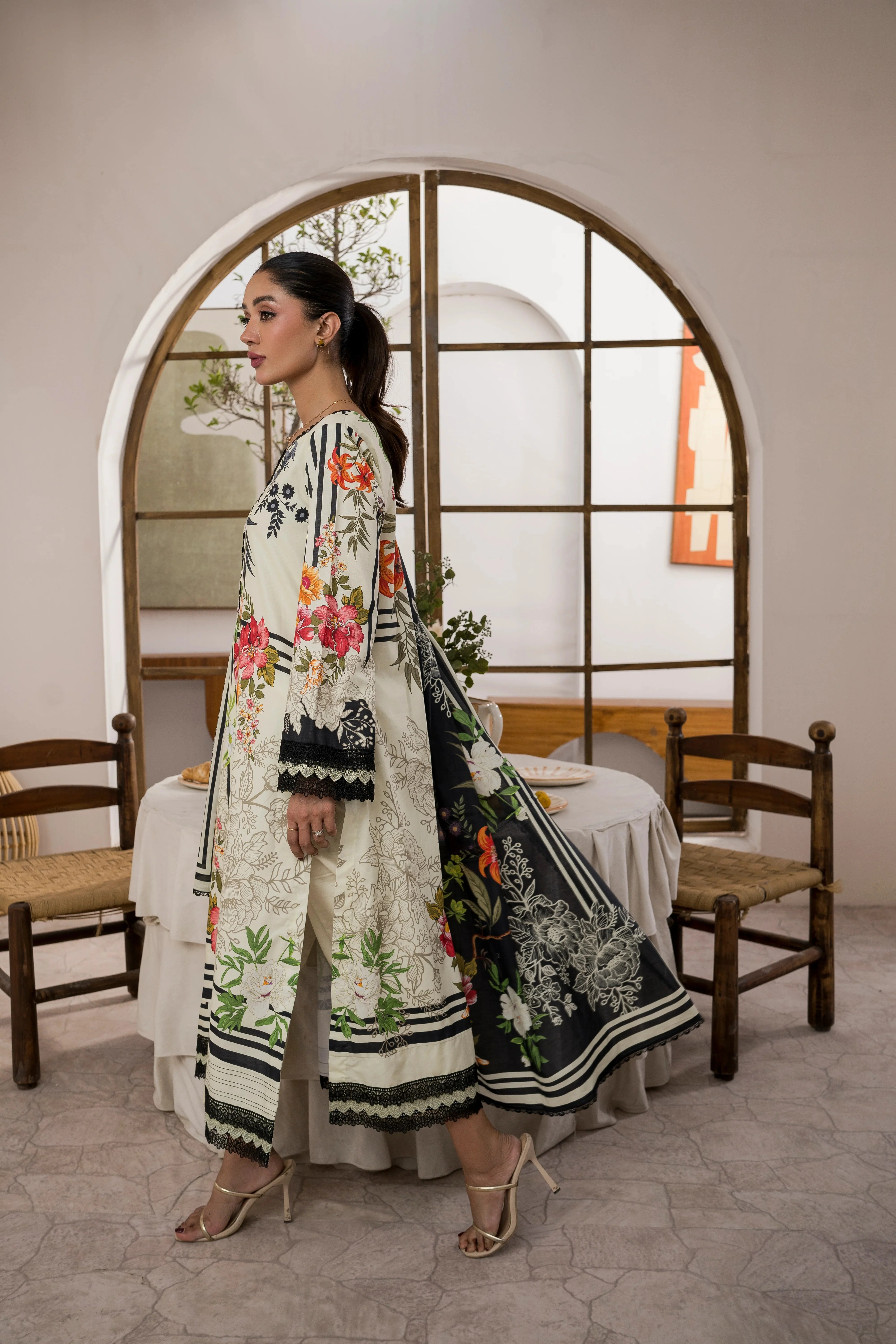 Printed Lawn 3pc - Image 2