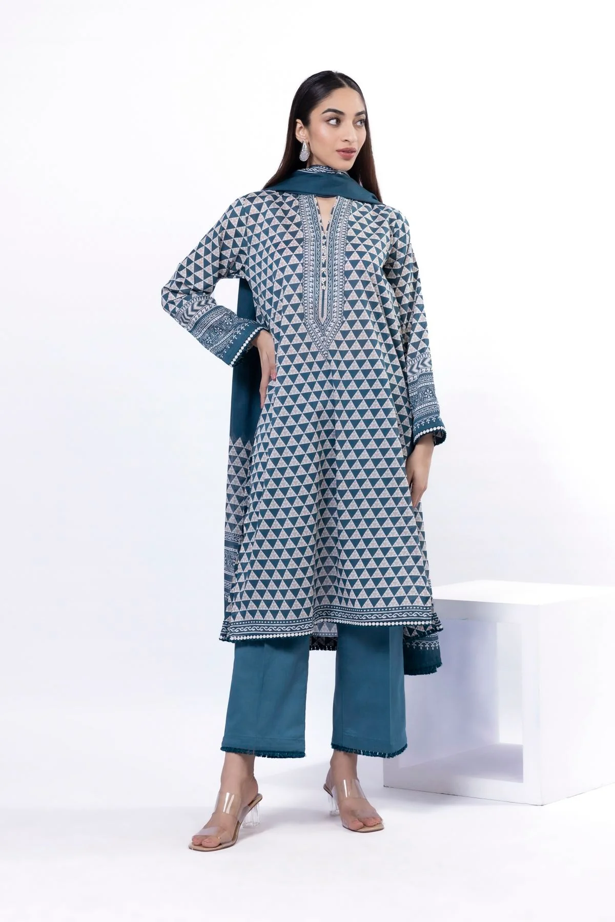 Printed | Lawn Fabrics 3 Piece