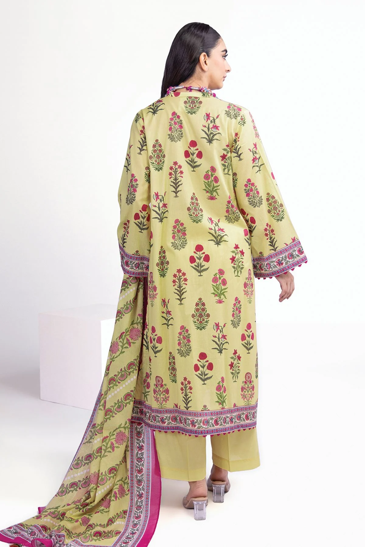Printed | Lawn Fabrics 3 Piece - Image 2