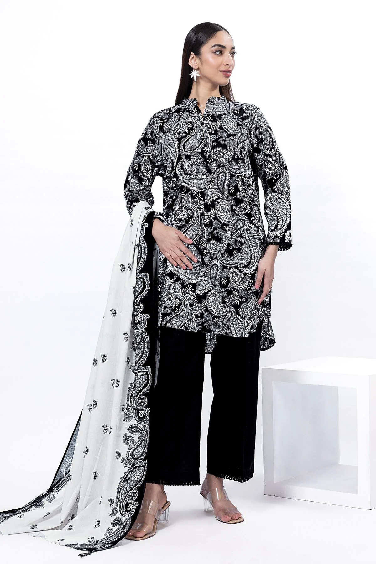 Printed | Lawn Fabrics 3 Piece