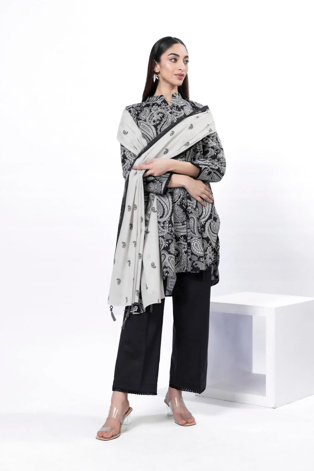 Printed | Lawn Fabrics 3 Piece - Image 5