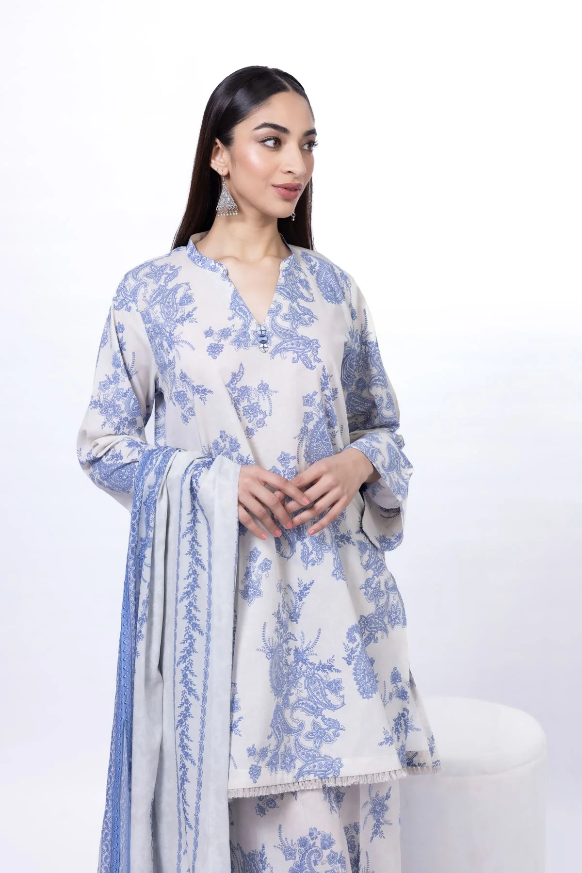 Printed | Lawn Fabrics 3 Piece - Image 3
