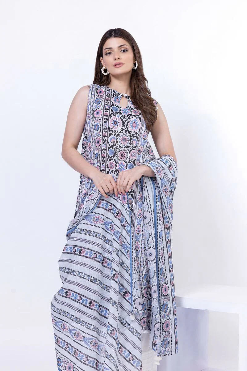 Printed | Lawn Fabrics 3 Piece - Image 3