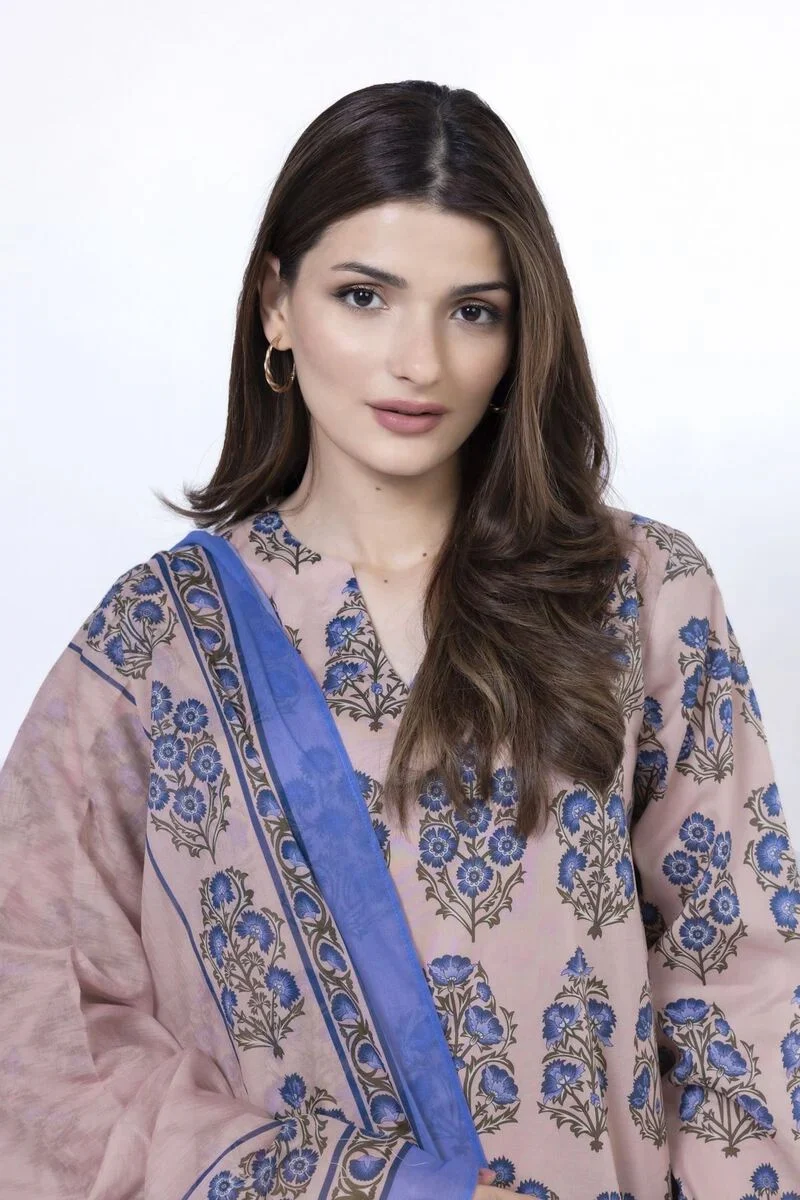 Printed | Lawn Fabrics 3 Piece - Image 4