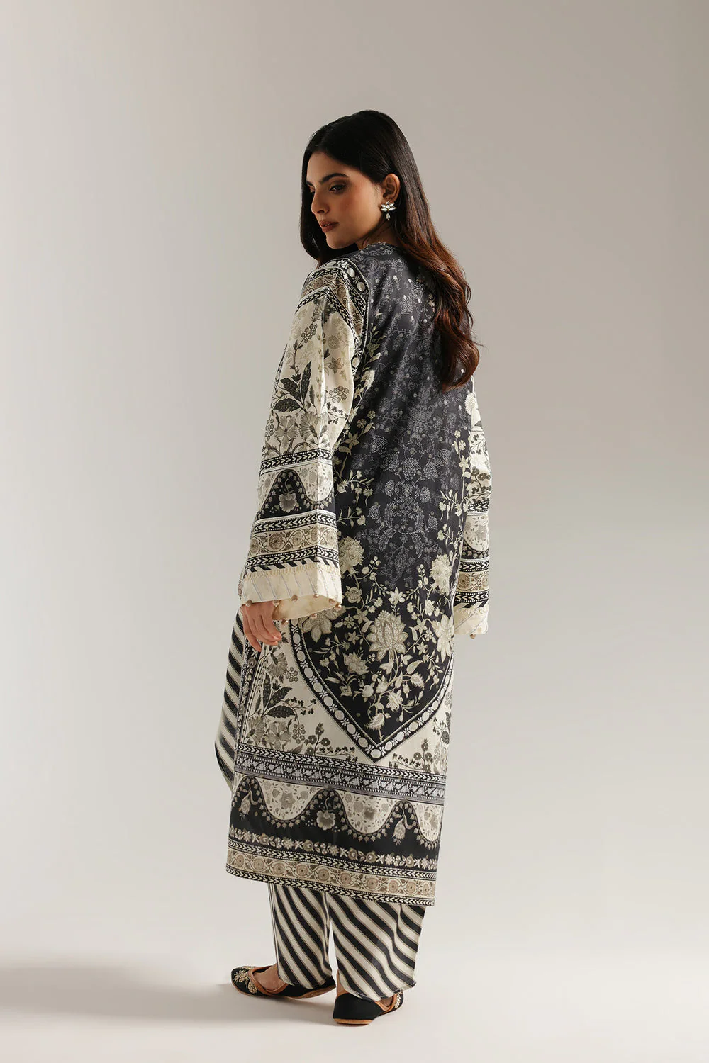 PRINTED SUIT - Image 2