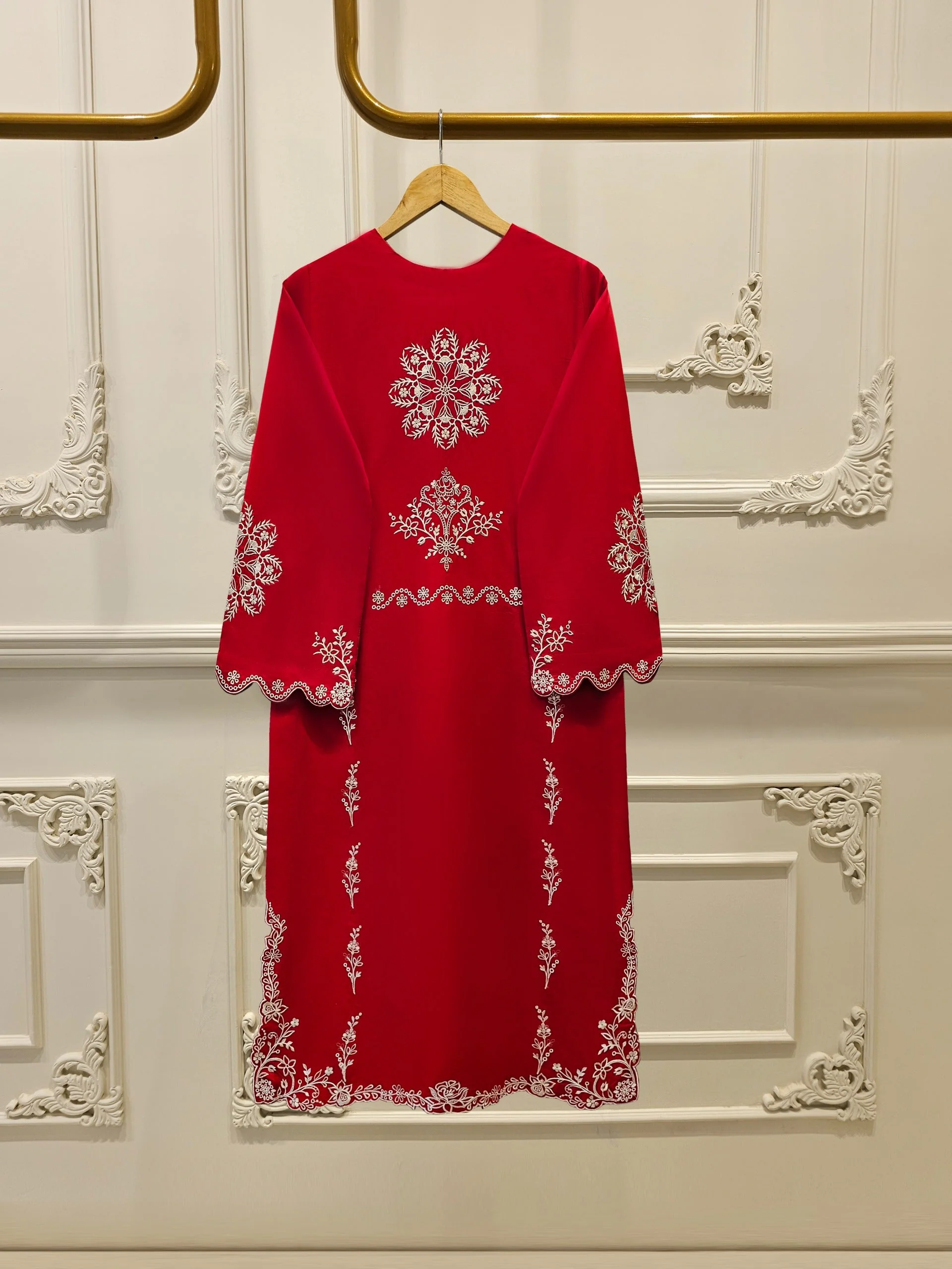 Pure Embroidered Lawn Shirt - Image 5