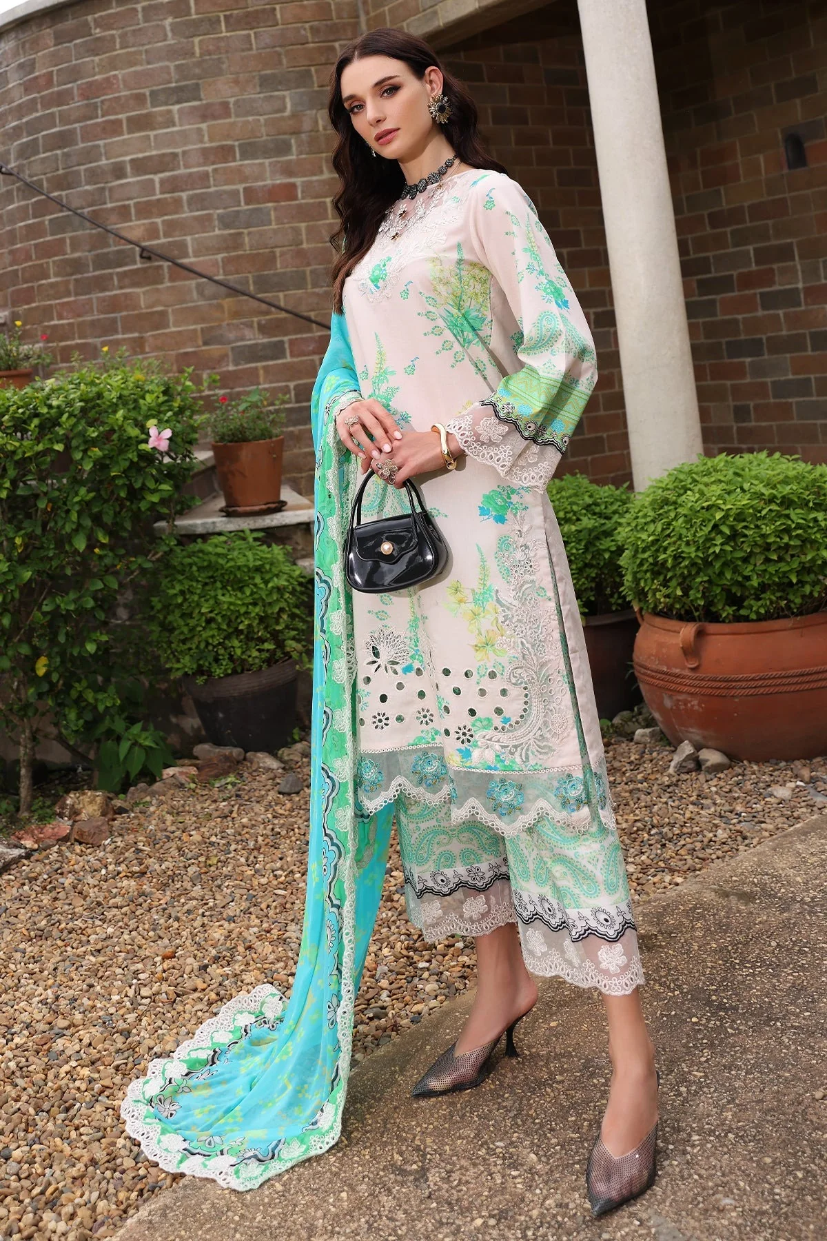 Rang-E-Bahar Lawn - Image 2