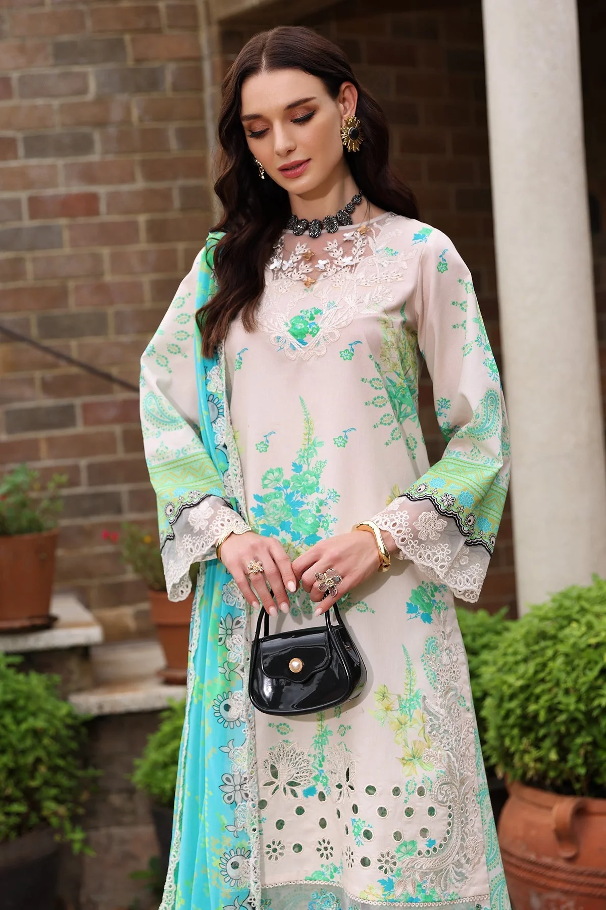 Rang-E-Bahar Lawn - Image 3