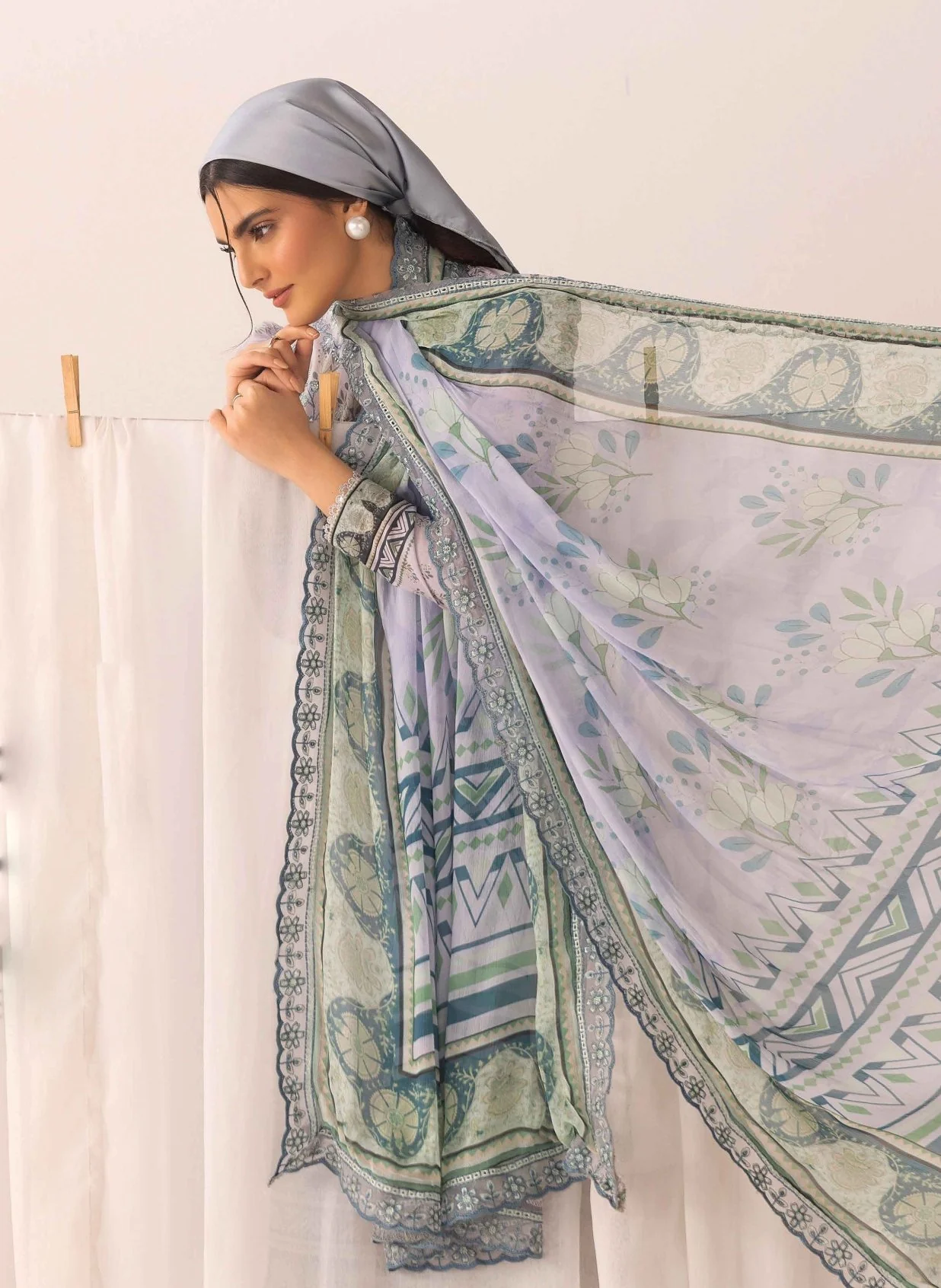 RangRez by NUR Embroidered Lawn - Image 3
