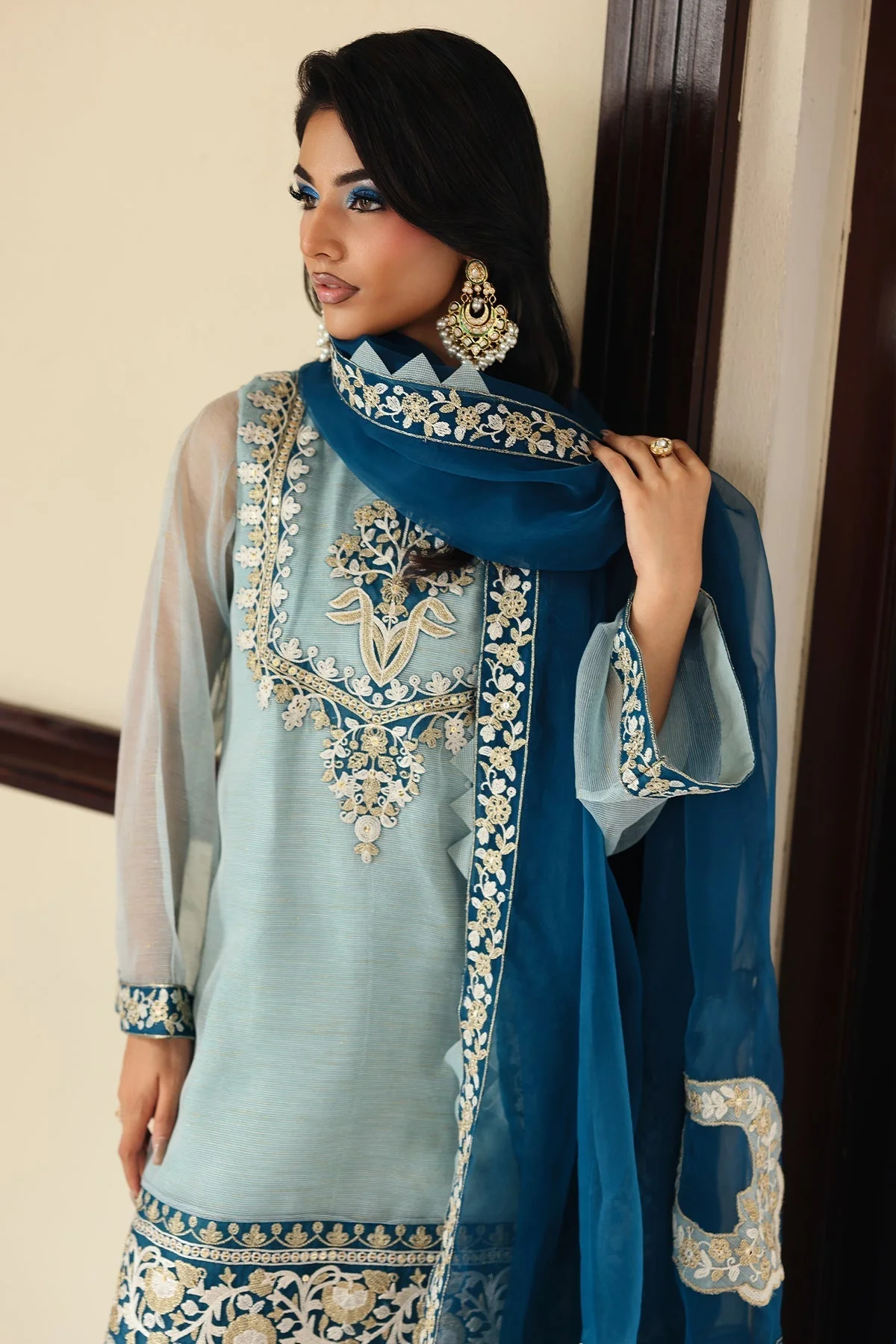 Raw-Silk Stitched 3 Piece - Image 5