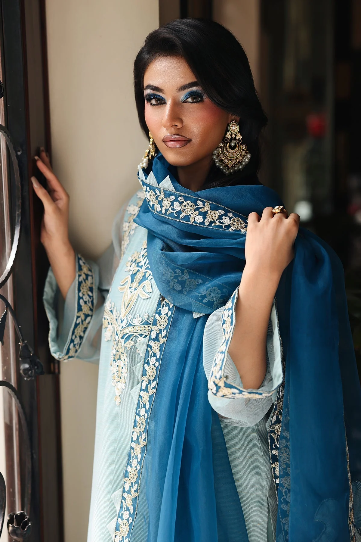 Raw-Silk Stitched 3 Piece - Image 6