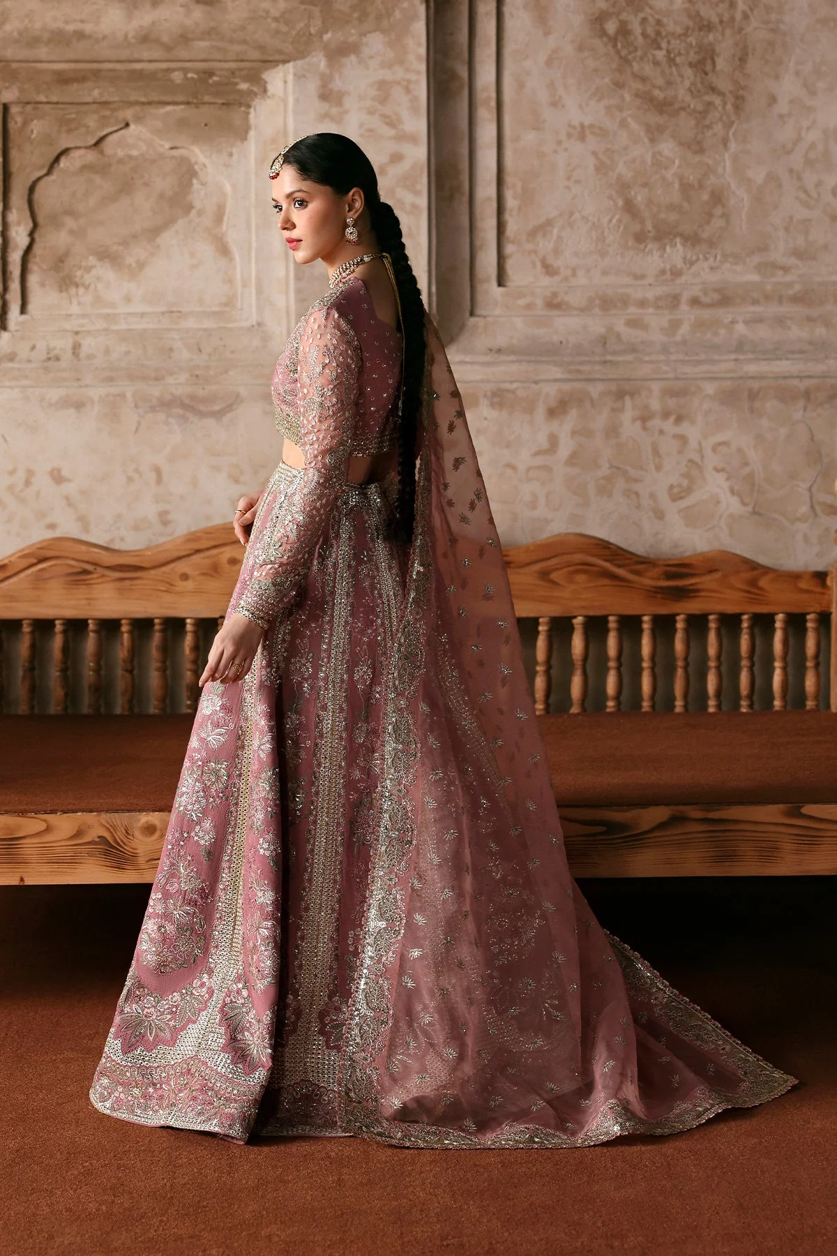 Rawsilk kaashvi Suit - Image 2