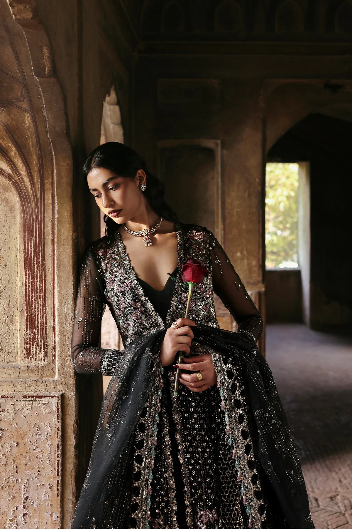 Rawsilk kaashvi Suit - Image 3