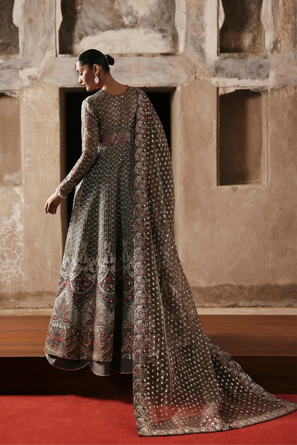 Rawsilk kaashvi Suit - Image 2