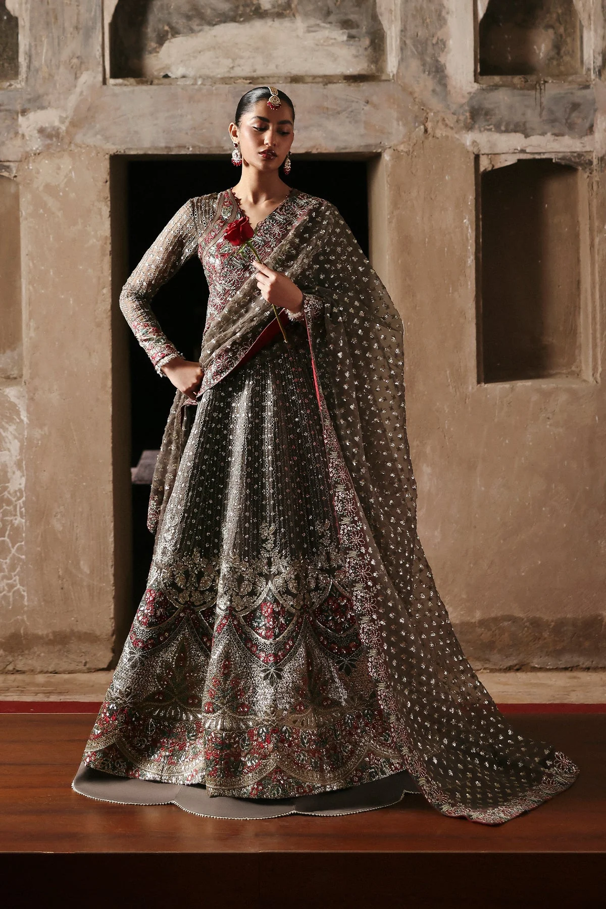 Rawsilk kaashvi Suit - Image 3