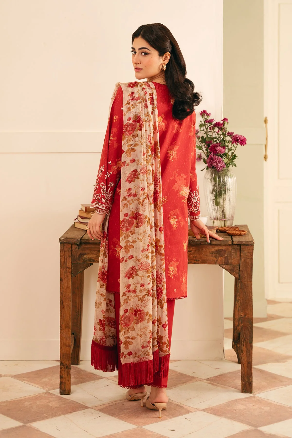 Raya Embroidered Lawn - Image 4