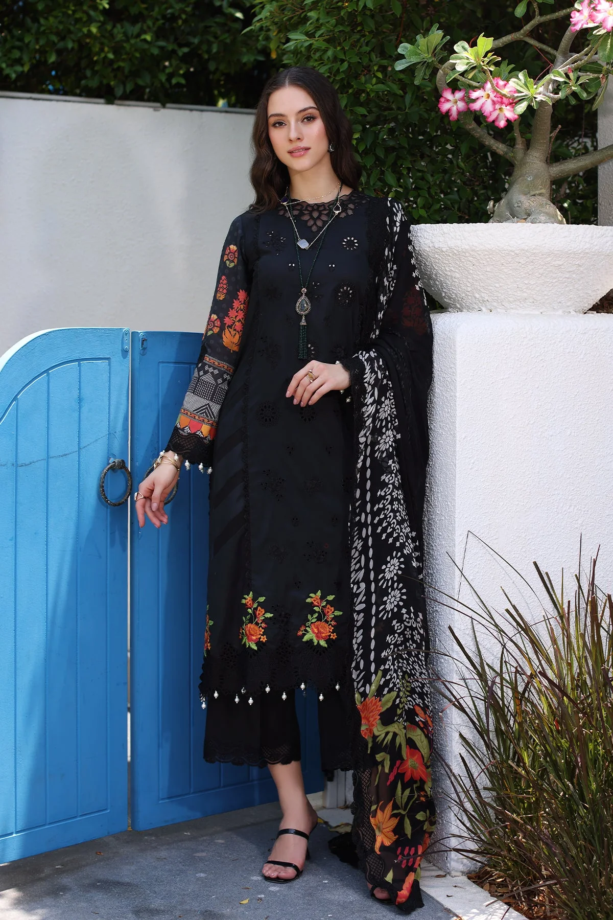 Reem Embroidered Lawn - Image 4