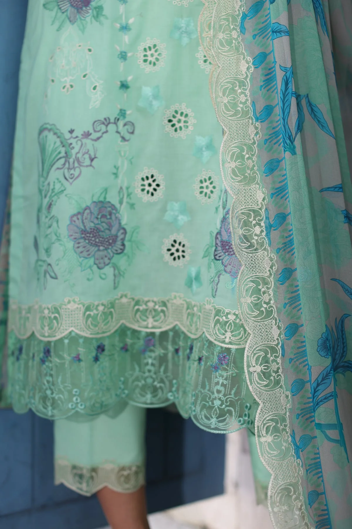 Reem Embroidered Lawn - Image 3