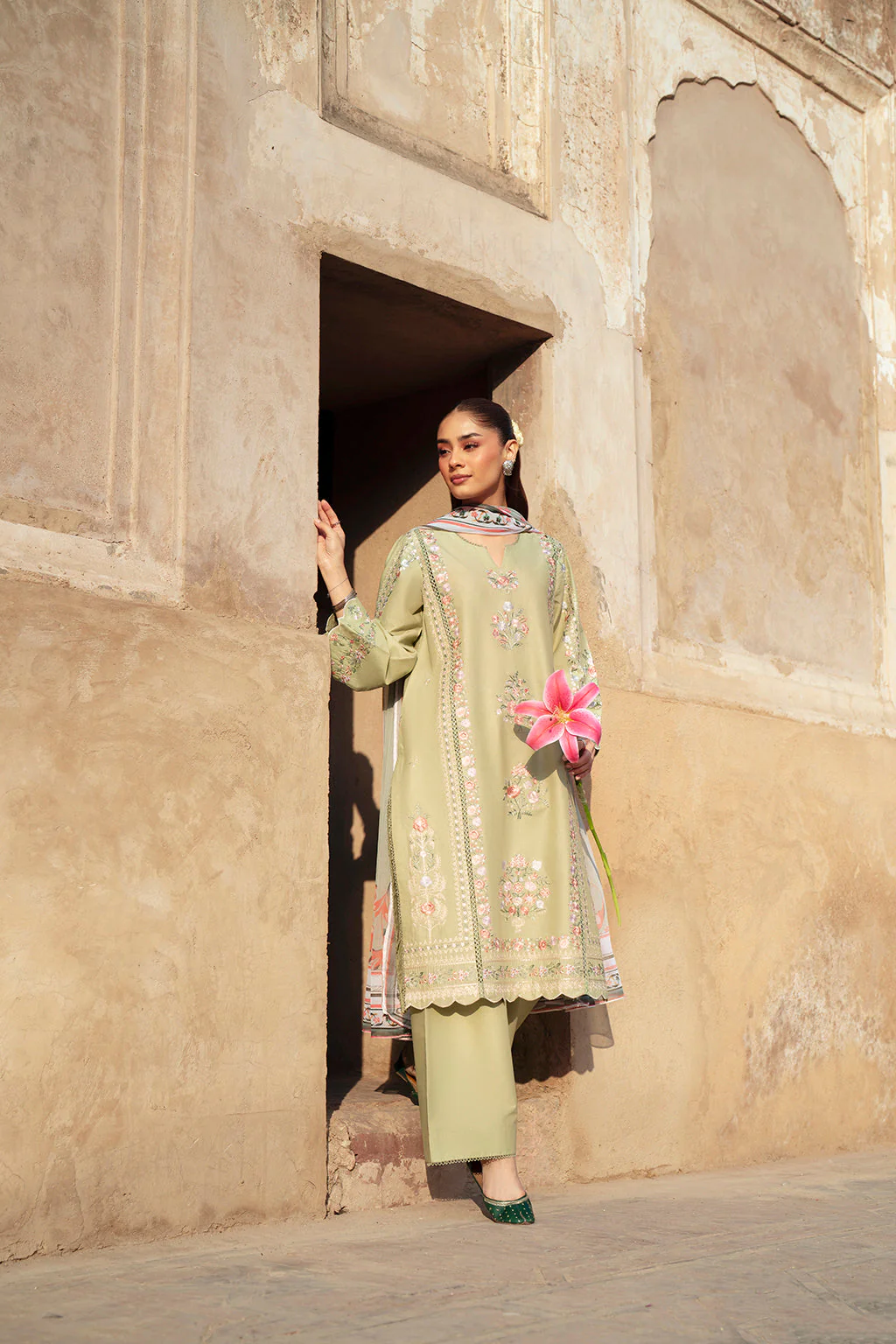 Rumi Summer Lawn - Image 3
