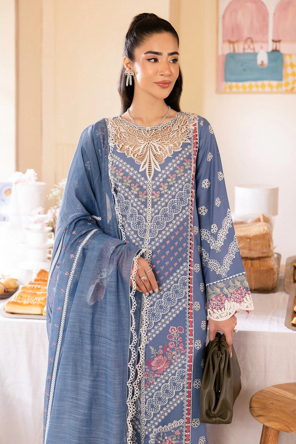 SAAD SHAIKH L'AMOUR LUXURY LAWN - Una - Image 4