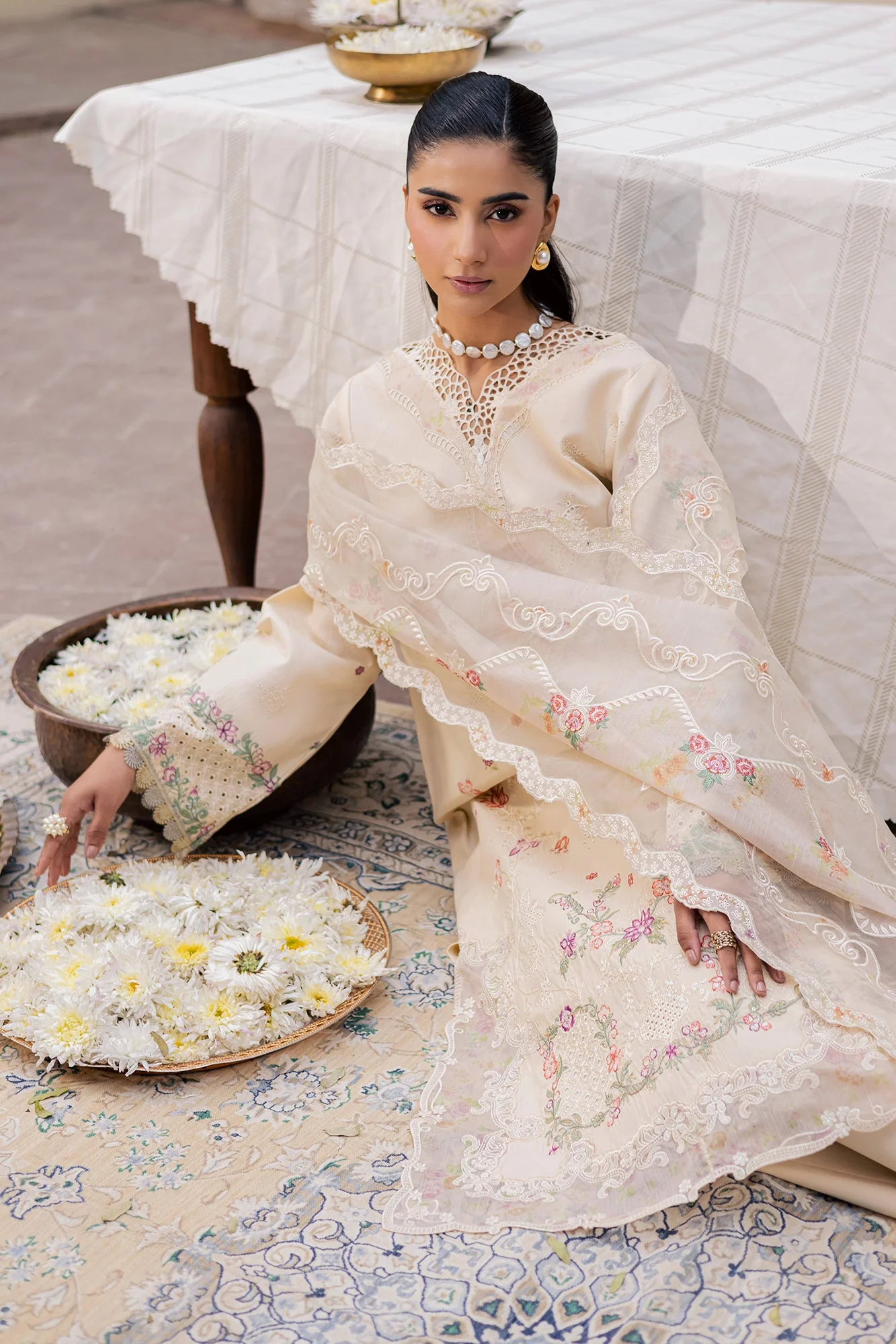 selene premium festive lawn - Image 4