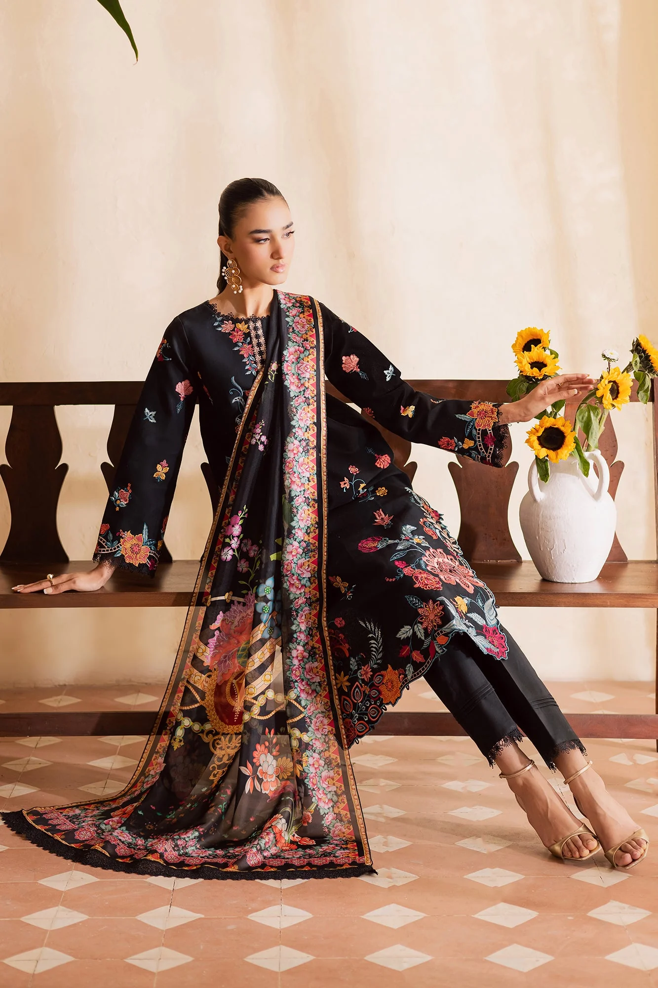 selene premium festive lawn - Image 3