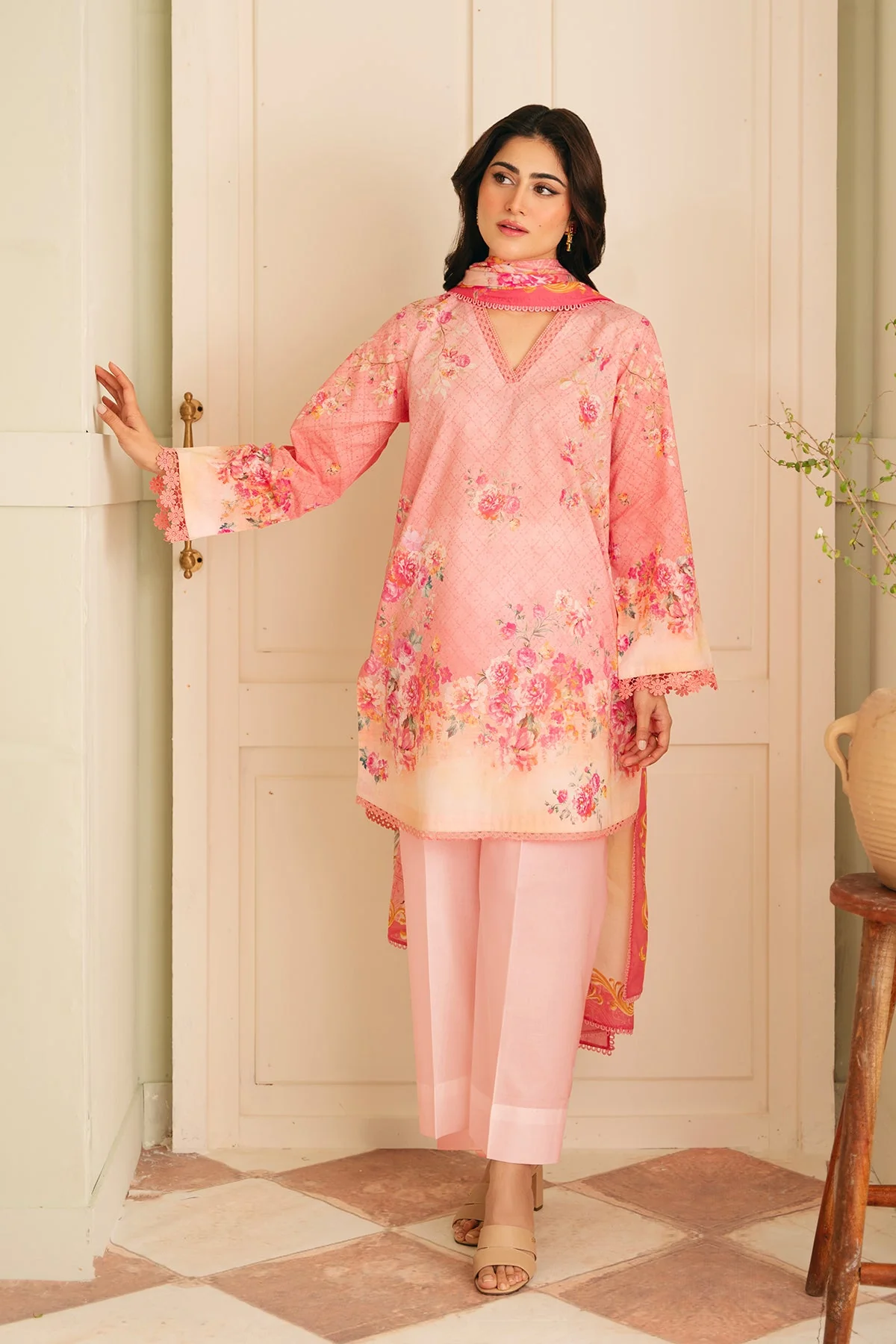 SELENE PRINTED LAWN - Image 3