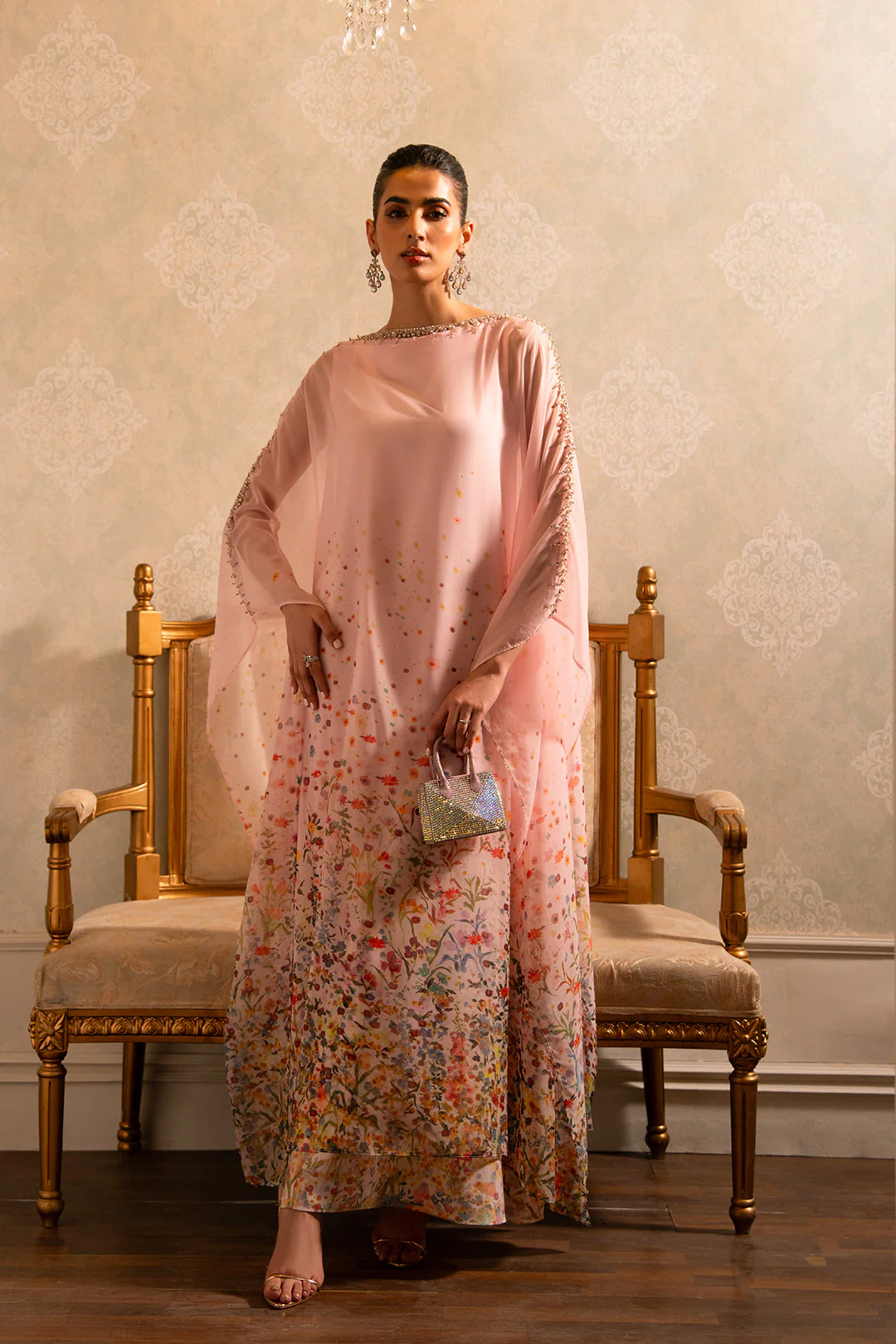 Serife Cape set