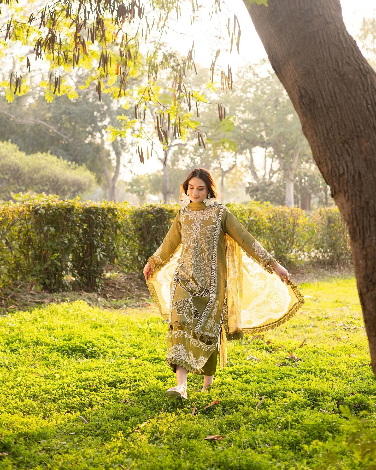 Shangrila Luxury Lawn - Image 4