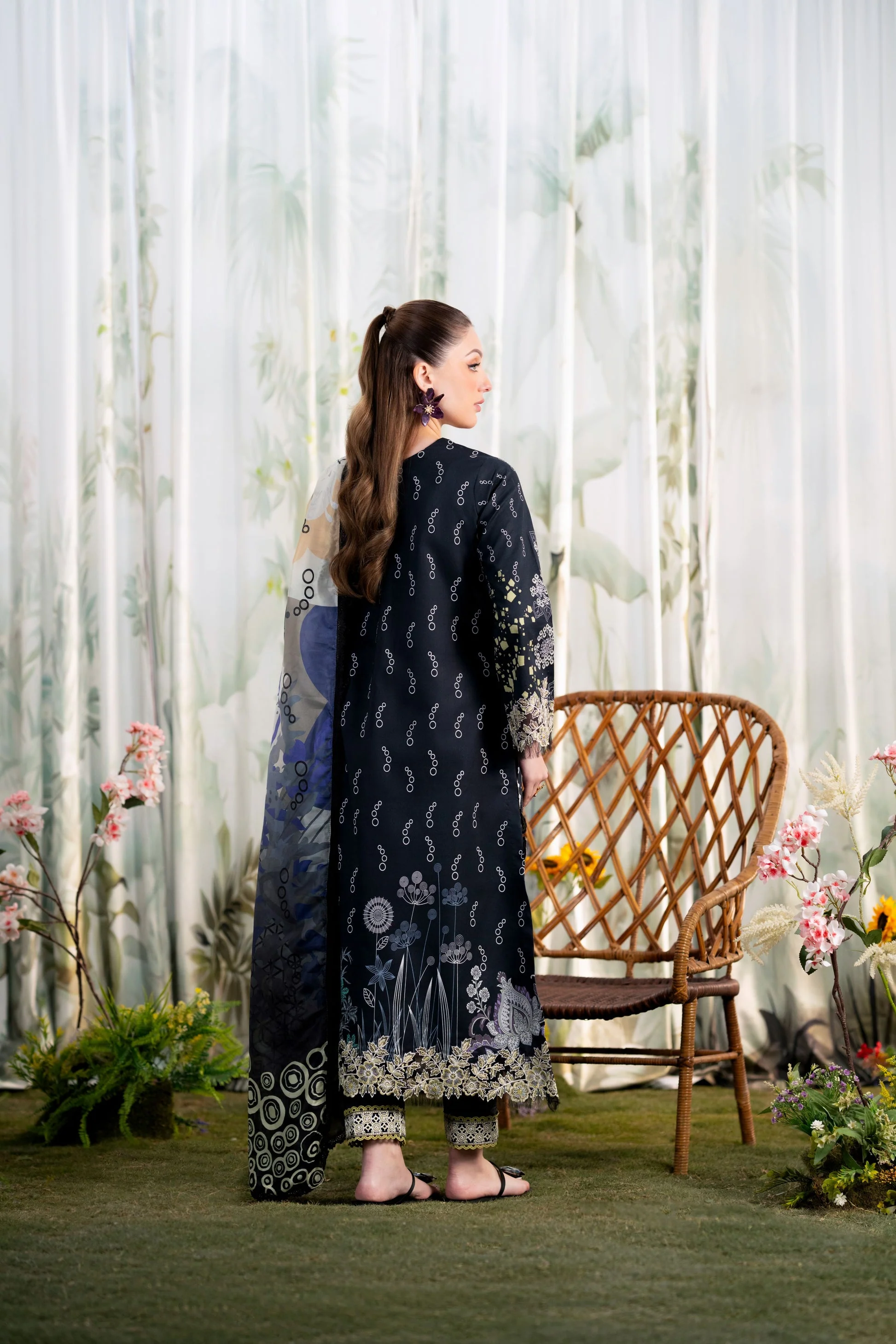 SHEZLIN CHIKANKARI - Image 2