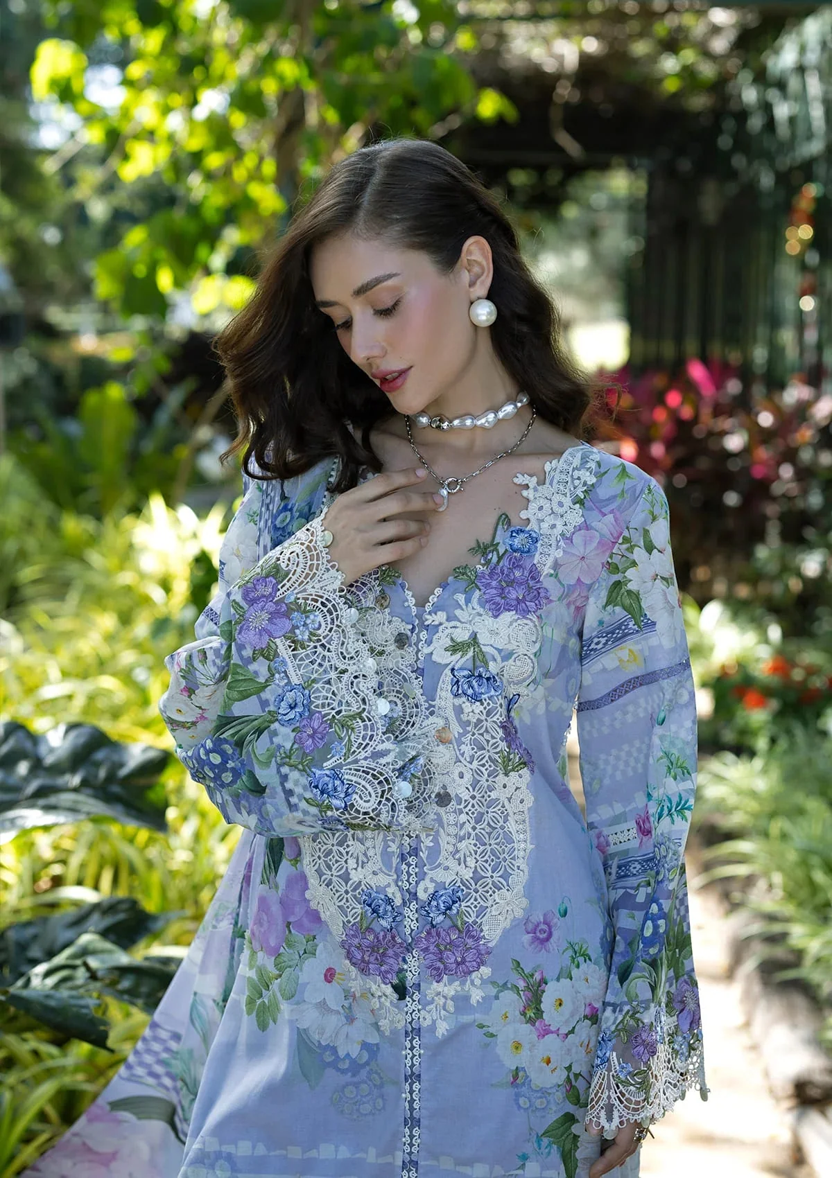 SIGNATURE - EMBROIDERED PRINTS COLLECTION - Image 8