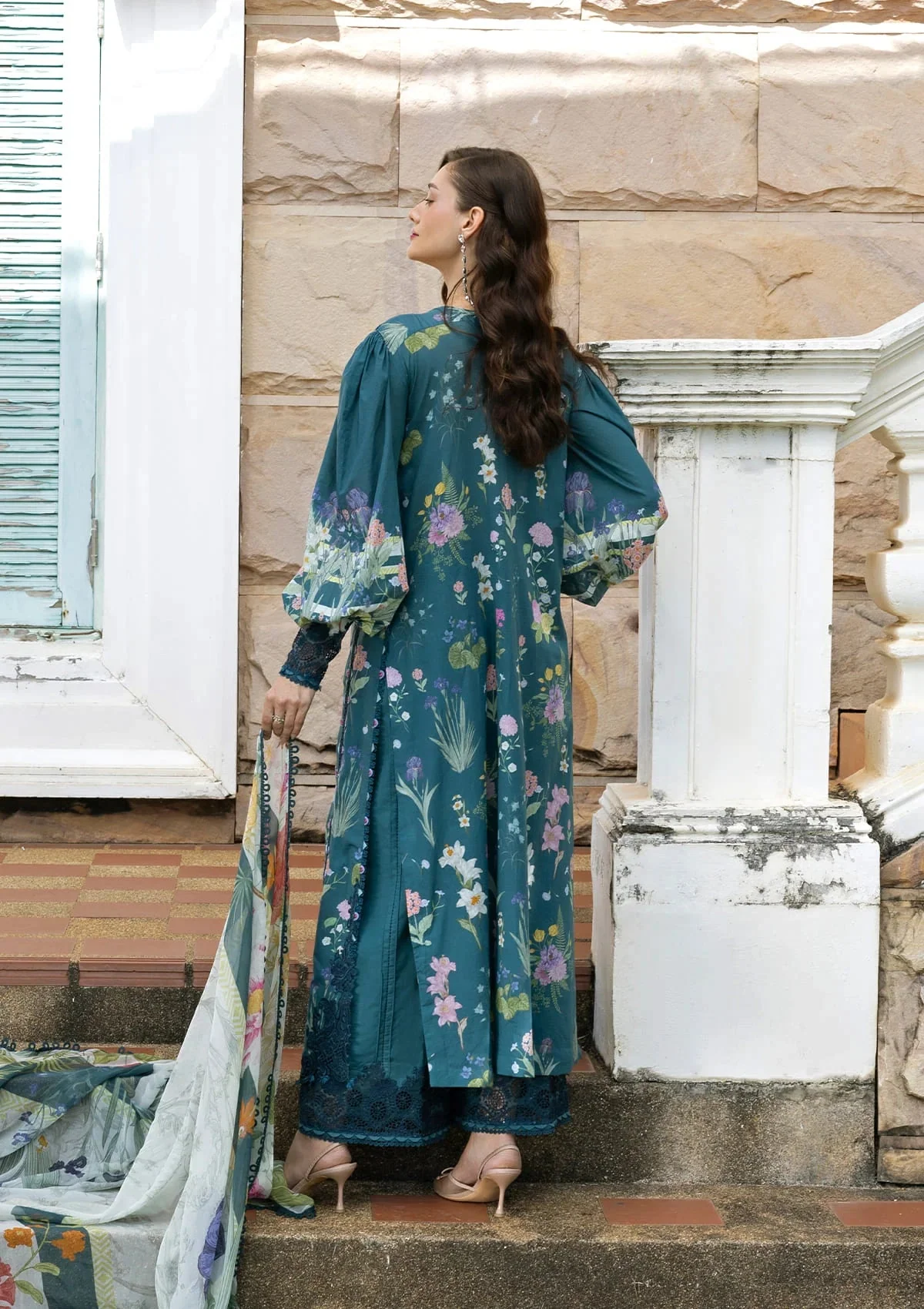 SIGNATURE - EMBROIDERED PRINTS COLLECTION - Image 2