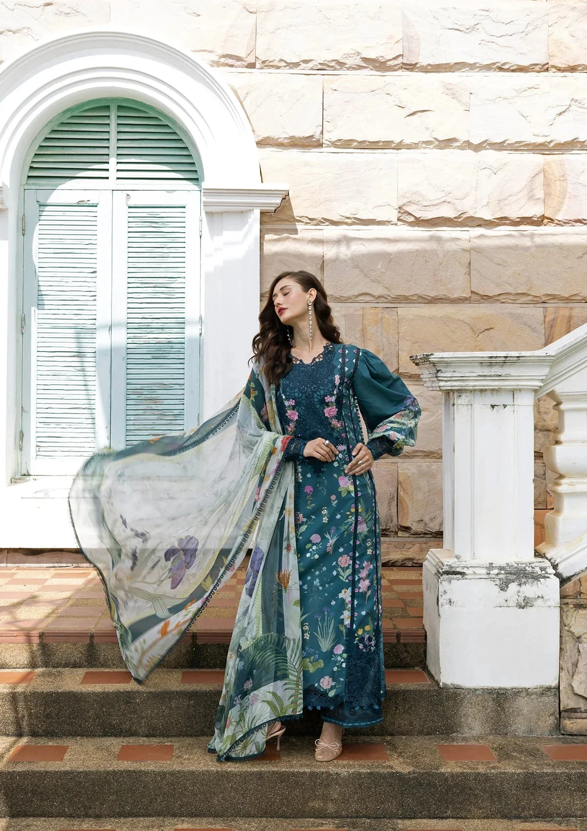 SIGNATURE - EMBROIDERED PRINTS COLLECTION - Image 7