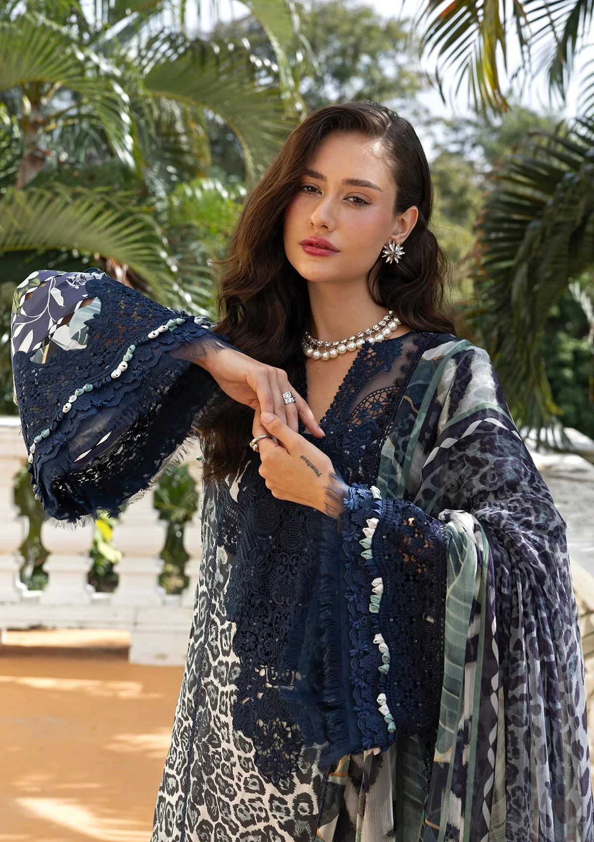 SIGNATURE - EMBROIDERED PRINTS COLLECTION - Image 6