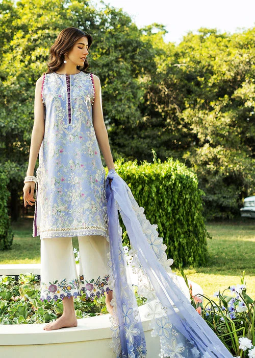 Sirra Luxury Lawn - Image 4