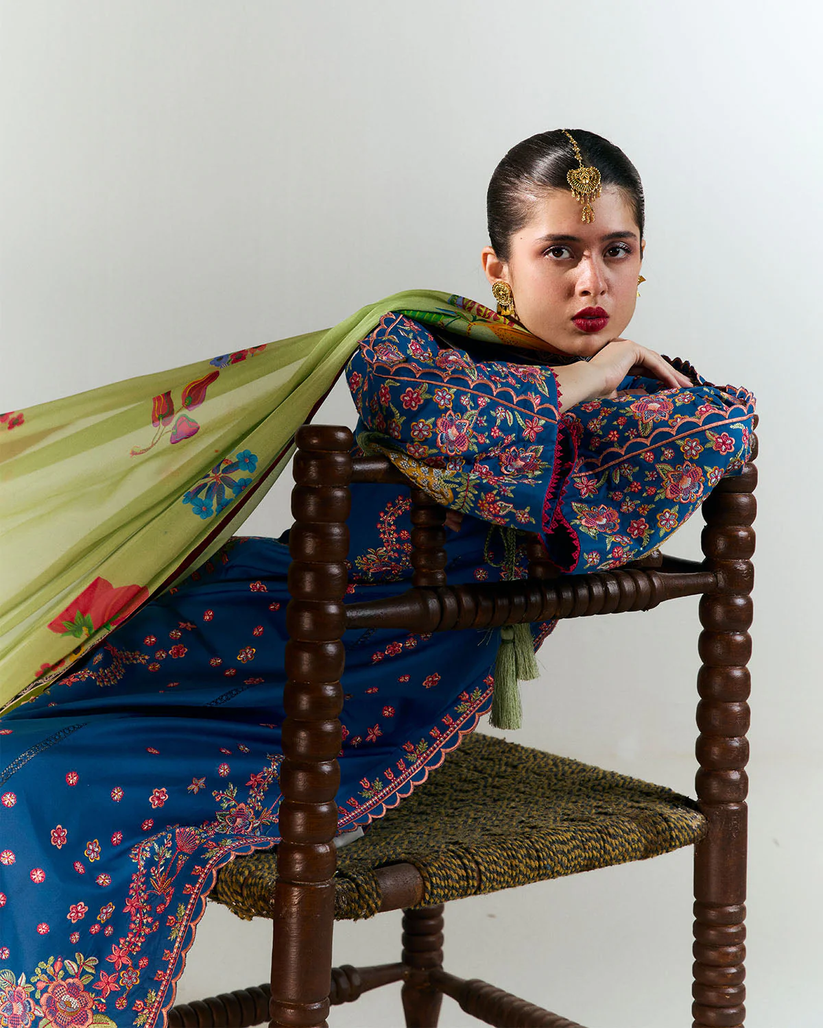 Spring Summer Collections - Image 5