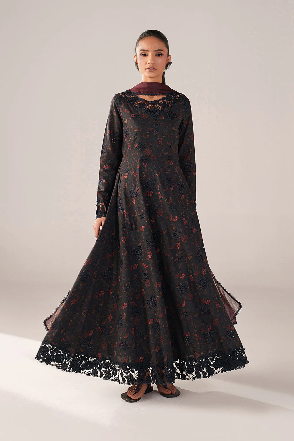 Spring Summer Embroidered Lawn - Image 3