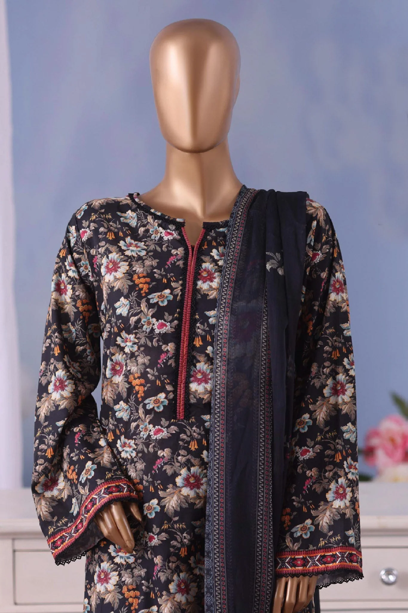 Stitched 3 Piece Exclusive Printed - Image 3