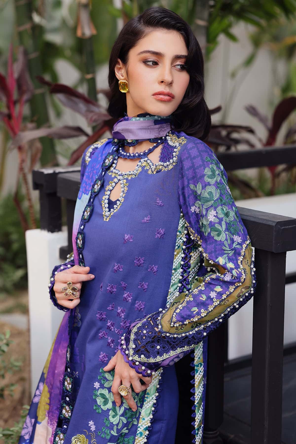 Summer Lawn - Image 3