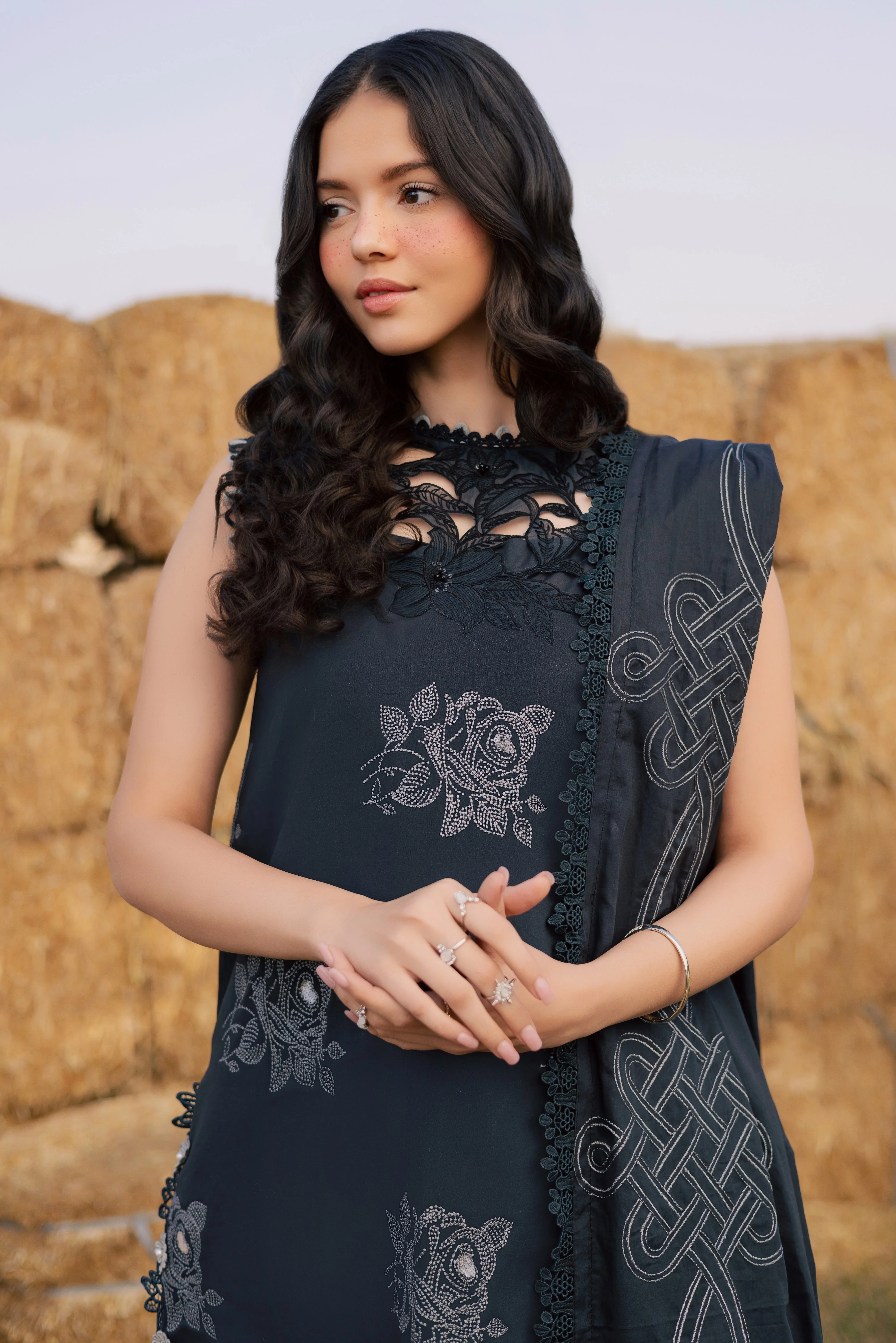 Summer Queen Vol 2 - Image 2