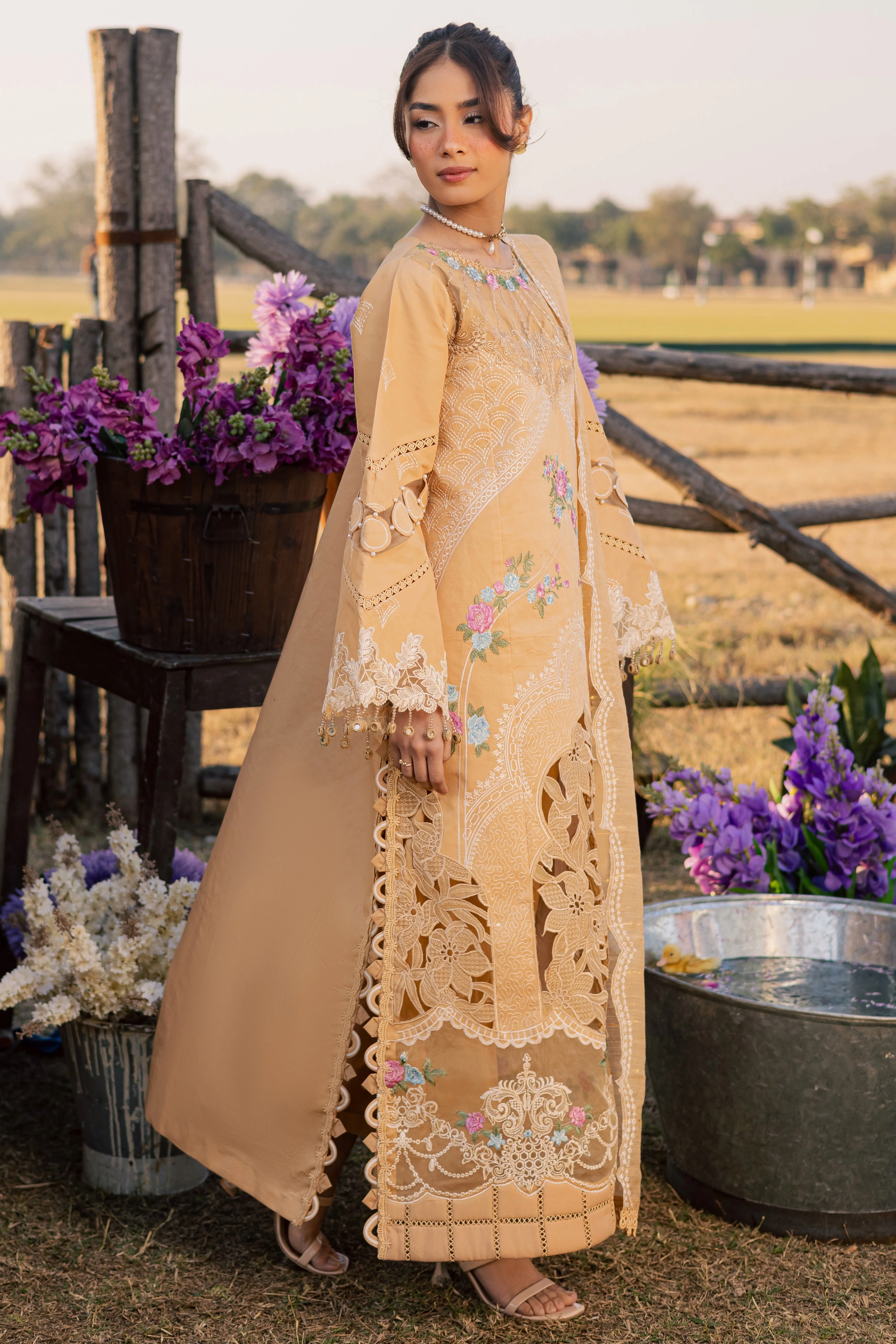 Summer Queen Vol 2 - Image 3