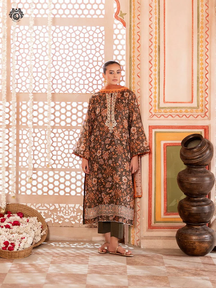 Tabeer Unstitched Lawn 3 PC - Image 3