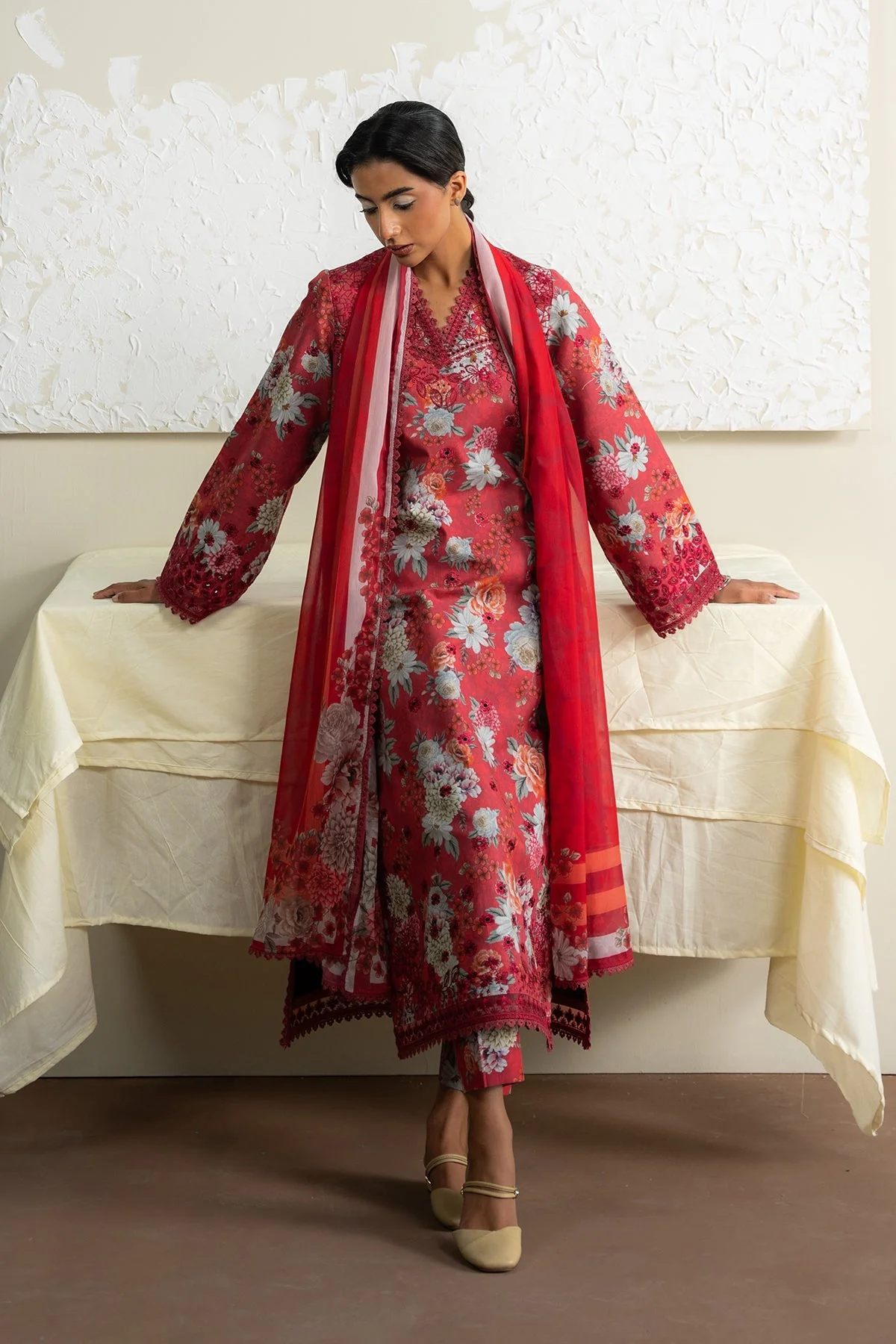 The Bare Minimum Embroidered Lawn - Image 3