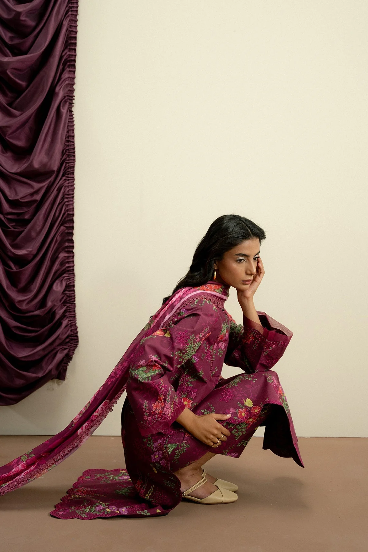 The Bare Minimum Embroidered Lawn - Image 3