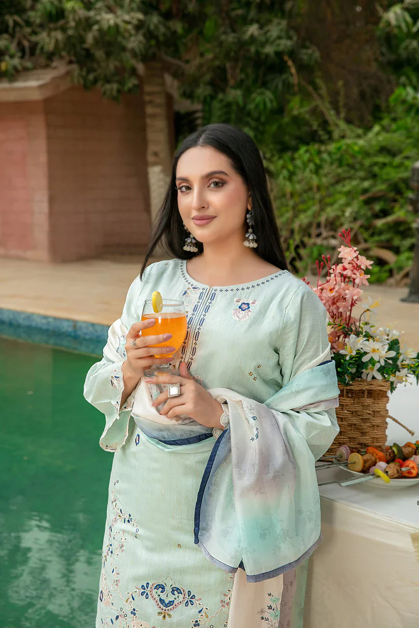 Un-Stitched Exclusive Embroidered - Image 3
