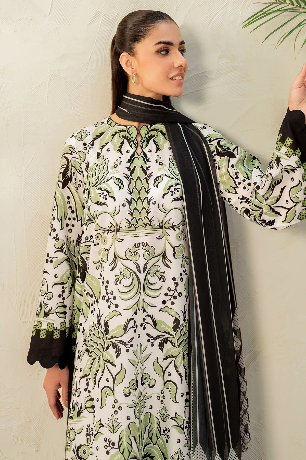 Unstitched Digital Printed Lawn - Image 6