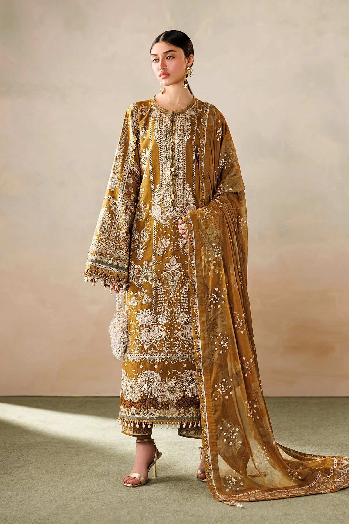 UNSTITCHED EMBROIDERED LAWN - Image 11