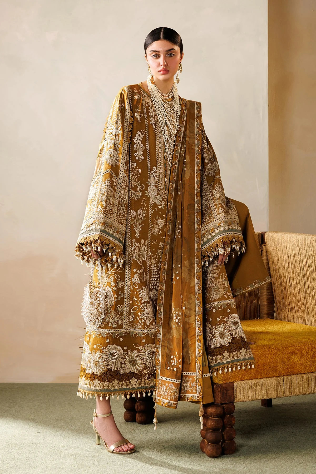 UNSTITCHED EMBROIDERED LAWN - Image 3
